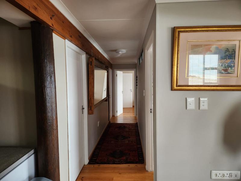 To Let 2 Bedroom Property for Rent in Outeniqua Strand Western Cape